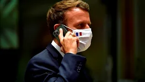 Emmanuel Macron şi-a schimbat numărul de telefon în contextul suspiciunilor că a fost ţinta operaţiunilor de spionaj