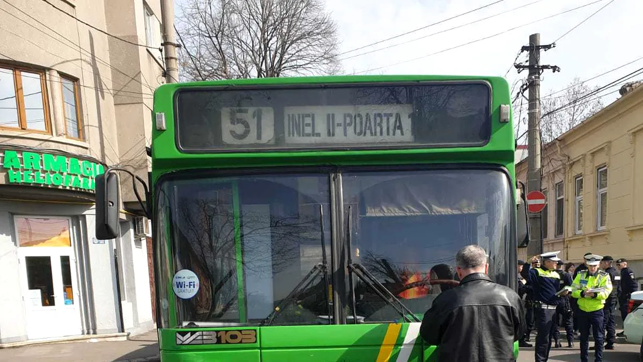 Poliţist rănit în misiune, într-un accident produs în Constanţa - FOTO