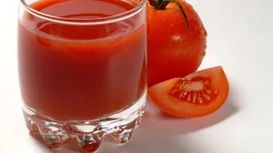 Consumul de roşii, excelent pentru frumuseţea ta