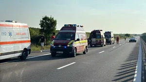 Autocarul implicat în accidentul de pe A2 transporta echipa de copii Baschet Star Oradea