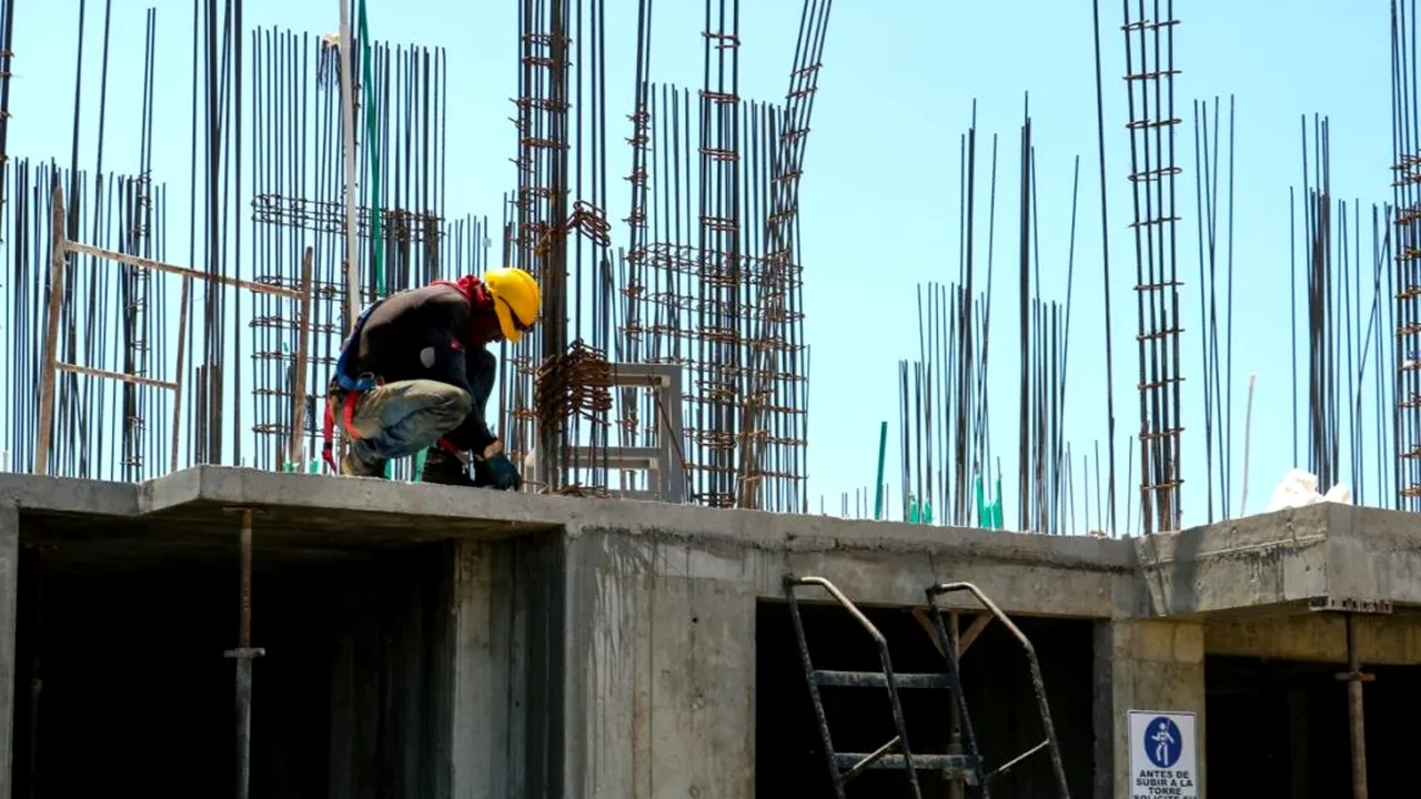 Un zidar din Spania dezvăluie cât poate câștiga pe lună: „3.000-4.000 de euro fără prea multe probleme”