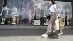 Puterea de cumpărare a locuitorilor din Bucureşti este cu 81% mai mare decât media naţională