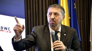 Bursele studenților vor fi mărite din fondurile europene. Daniel David explică planul pentru prima de carieră didactică