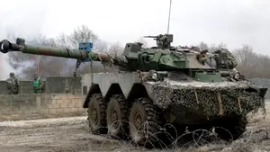 Franţa va livra foarte curând Ucrainei tancuri uşoare fără şenile
