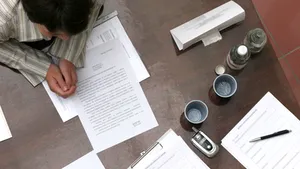 Self-Employed Romanians May Hire Other People As Workers - Draft