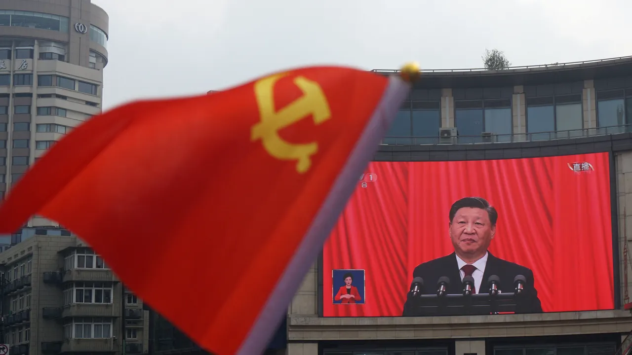 Xi Jinping va obţine al treilea mandat şi devine cel mai puternic lider al Chinei de la Mao încoace