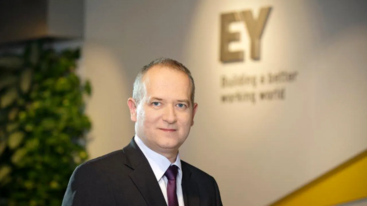 EY: Piaţa de fuziuni şi achiziţii are o evoluţie sub aşteptări. În cel mai bun caz, va rămâne la nivelul din 2012 