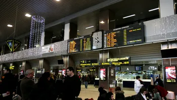 Breaking News Aterizare de urgență la Otopeni. Patru pasageri ai cursei Istanbul-Londra, intoxicați cu fum / Ce a declarat British Airways