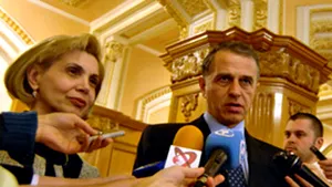 Oferta PSD-PC: Salariu minim de 1.000 RON, 8 stadioane de UEFA, 1.000 km de autostradă
