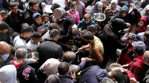 COMENTARIU Lelia Munteanu: Războiul din Gaza s-ar putea încheia simplu, prin respectarea reciprocă a dreptului la existenţă 