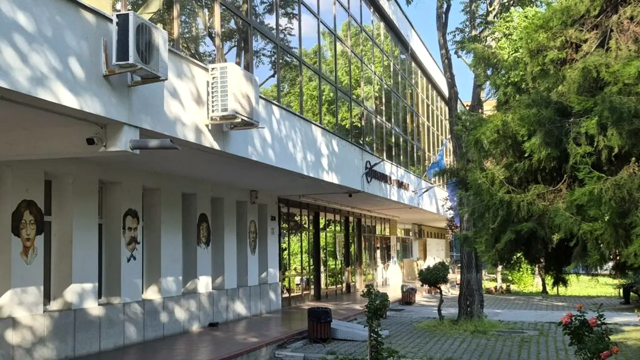 Ultimele trei zile de înscrieri la masteratele Facultății de Filosofie a Universității din București