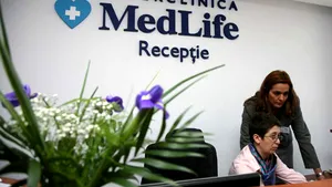 Un fond al francezilor de la SocGen cumpără 30% din MedLife