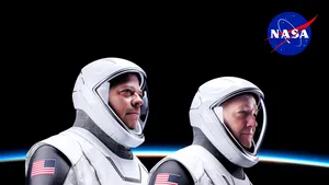 Totul despre misiunea istorică pe care NASA şi SpaceX o vor lansa diseară. Cine sunt astronauţii care pleacă în spaţiu cu nava lui Elon Musk