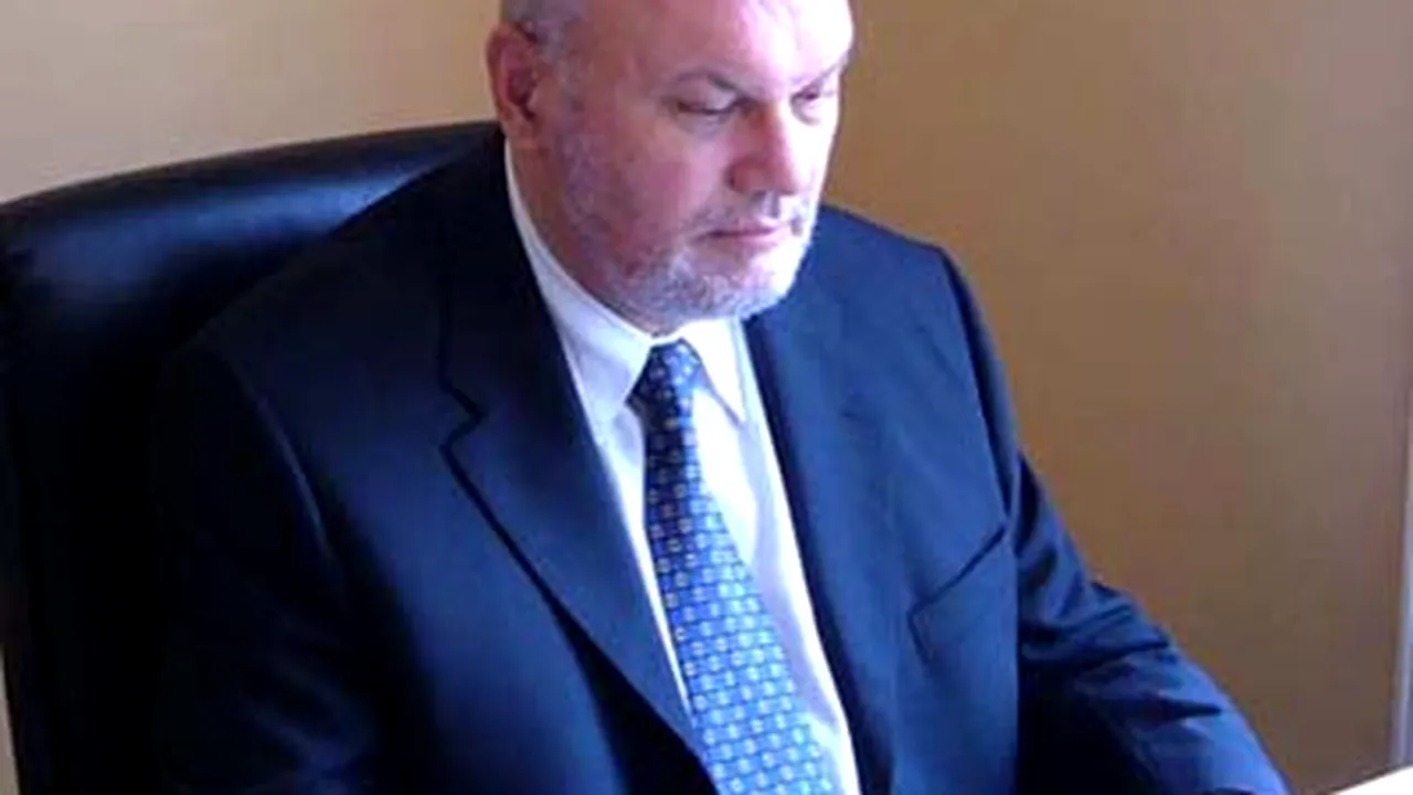 Ambasadorul Gafiţa a primit bani de la Securitate pentru raportările din mediul literar