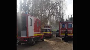 VIDEO: Mai mulţi elevi din Dolj, intoxicaţi după o deratizare în şcoală. Autorităţile au fost alertate de profesori