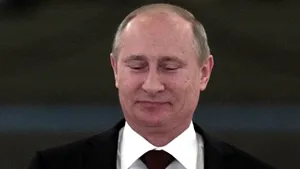Vladimir Putin, sărbătorit şi contestat la împlinirea a 60 de ani. Imagini inedite cu preşedintele Rusiei - GALERIE FOTO