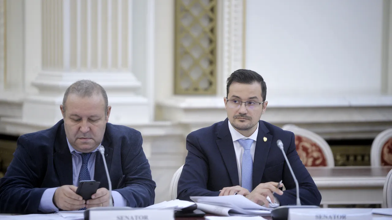 Comisia de constituţionalitate adoptă luni o opinie pe conflictul PG-Parlament sesizat la CCR