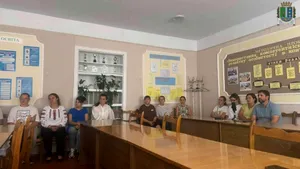 SOCIAL Clasa cu predare în limba română din Cartal, Ucraina, se redeschide. Cei șapte copii revin la cursuri luni