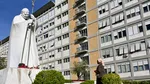 Spitalul din Roma unde a fost operat Papa Leon folosește cultura pentru a sprijini vindecarea pacienților