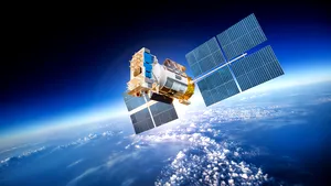 Spaţiul cosmic, tot mai aglomerat: Un satelit al Agenţiei Spaţiale Europene, pe punctul de a se ciocni cu unul operat de compania lui Elon Musk