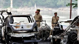 Peste 70 de morţi în atentatele din India