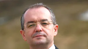 Boc i-a instruit pe prefecţi asupra mesajelor pozitive care trebuie transmise populaţiei