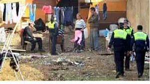 Aproximativ 50 de români şi-au instalat ilegal cocioabe în oraşul El Matadero