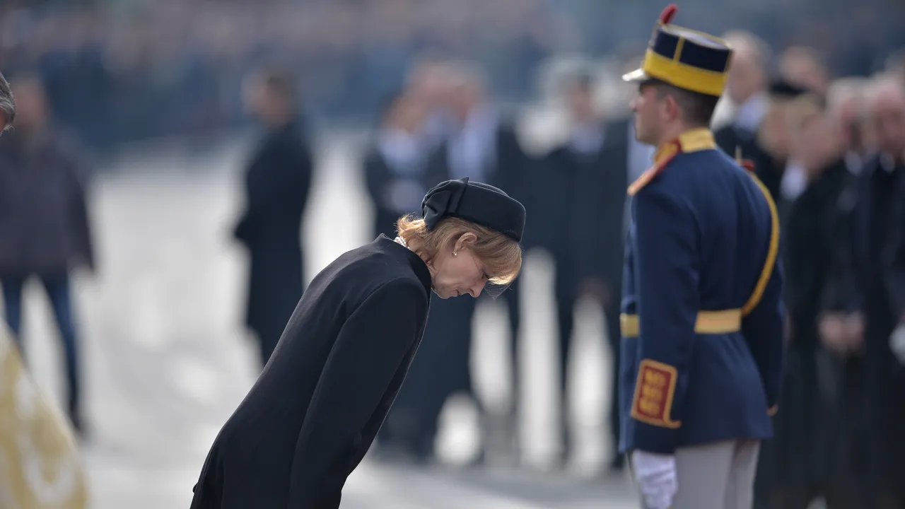 Director Casa Regală: Vom face album cu cele mai impresionante 96 de poze de la funeraliile Regelui