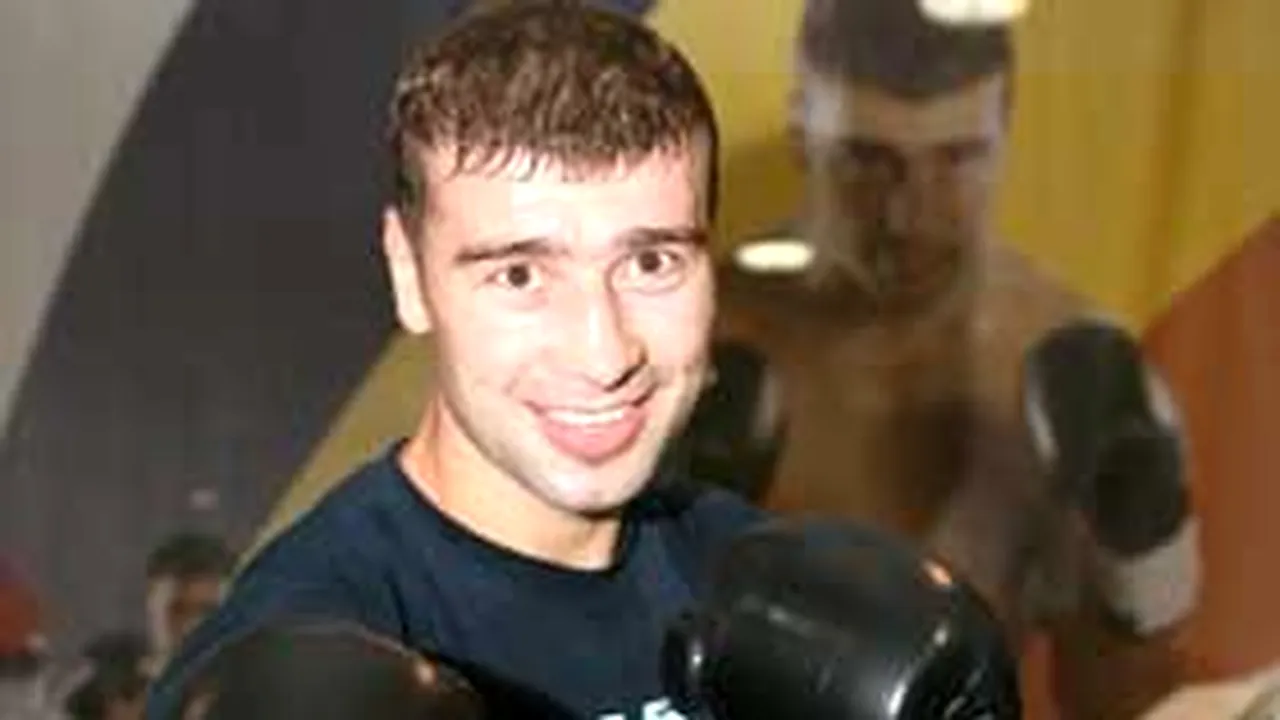 Romanian Lucian Bute Keeps IBF World Boxing Title At Super Middleweight Category
