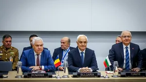 Întrevedere trilaterală a miniștrilor apărării din România, Bulgaria și Turcia