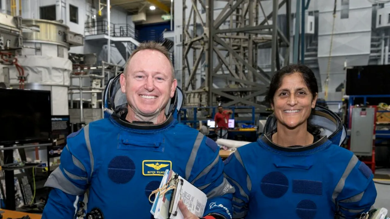 „Ne-a trecut cu siguranță prin minte”. Astronauții care au stat în spațiu timp de nouă luni nu știau dacă vor reuși să revină pe Pământ