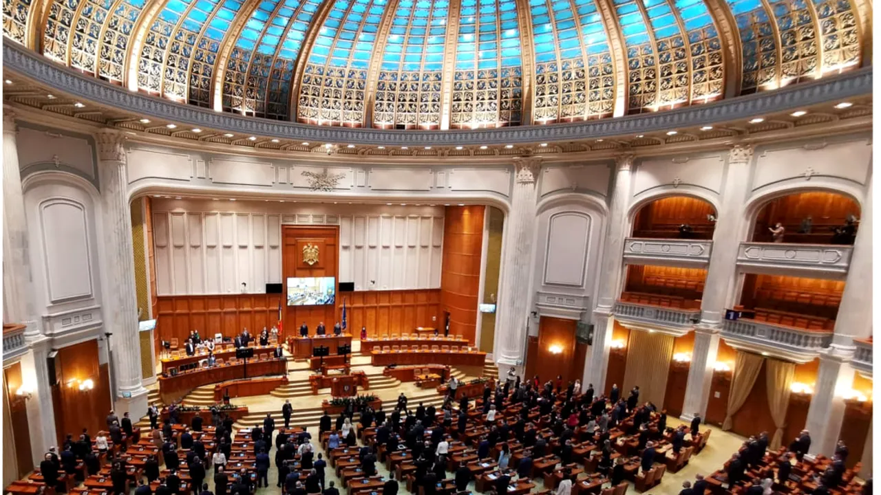 VIDEO Parlamentul ales în urma votului din 6 decembrie s-a întrunit luni: Votarea noului guvern, prioritatea momentului
