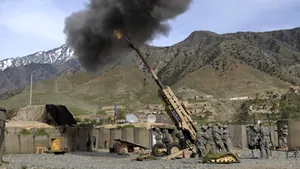 Statele NATO, dispuse să trimită până la 5.000 de soldaţi în Afganistan