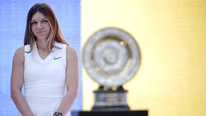 Iohannis a decorat-o pe Simona Halep cu Ordinul Naţional „Steaua României”. Ceremonia are loc marţi