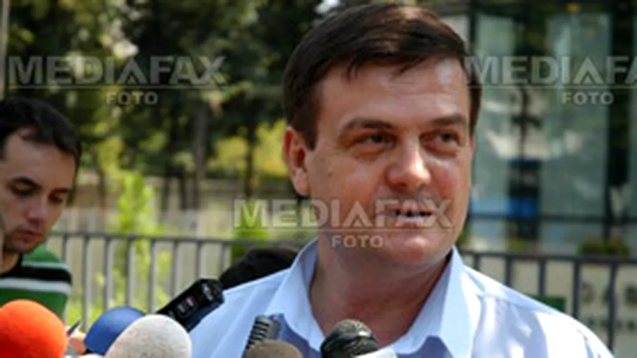 Pandurii Târgu Jiu cumpără fotbalişti cu plata în rate