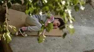 Studiu: Sărăcia şi lipsa locurilor de muncă sunt cele mai acute probleme ale României