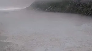 Pericol de inundaţii record în Alaska înainte de întâlnirea dintre Trump și Putin. Locuitorii din Juneau, îndemnaţi să evacueze
