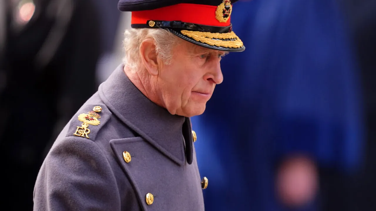 Palatul Buckingham anunță că Regele Charles este „gata să sprijine” poliția în evaluarea legăturilor fostului prinț Andrew cu Epstein