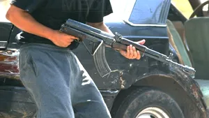 SUA ocupă primul loc în lume ca număr de arme de foc deţinute