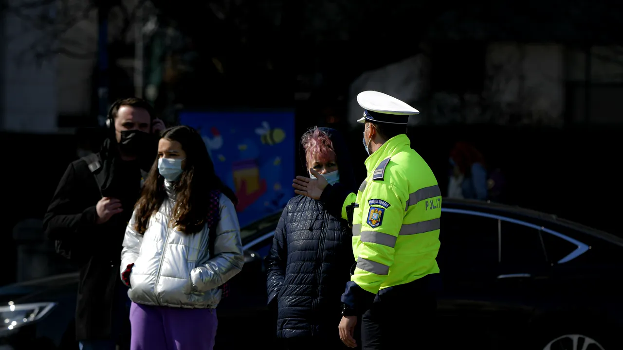 România, în stare de alertă. Restricţiile au fost prelungite pentru 30 de zile, începând de azi. Reguli de Paşte şi 1 mai 