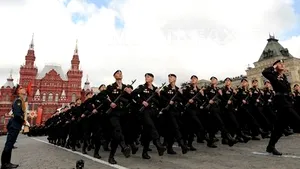 Rusia celebrează Ziua Victoriei printr-o paradă organizată în Piaţa Roşie din Moscova - VIDEO 