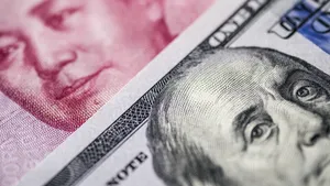 Efectul Alegeri din SUA: Dolarul a scăzut la cel mai slab nivel din ultimii doi ani faţă de yuan 