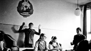 INTERVIU Andrei Bârsan: Epoca lui „Prinde-ţi-l, face poze! ” azi în epoca Selfie/ Imagini document din vremea comunismului - GALERIE FOTO