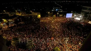 PROTESTE în Tunisia: Zeci de mii de manifestanţi au cerut demisia guvernului - FOTO