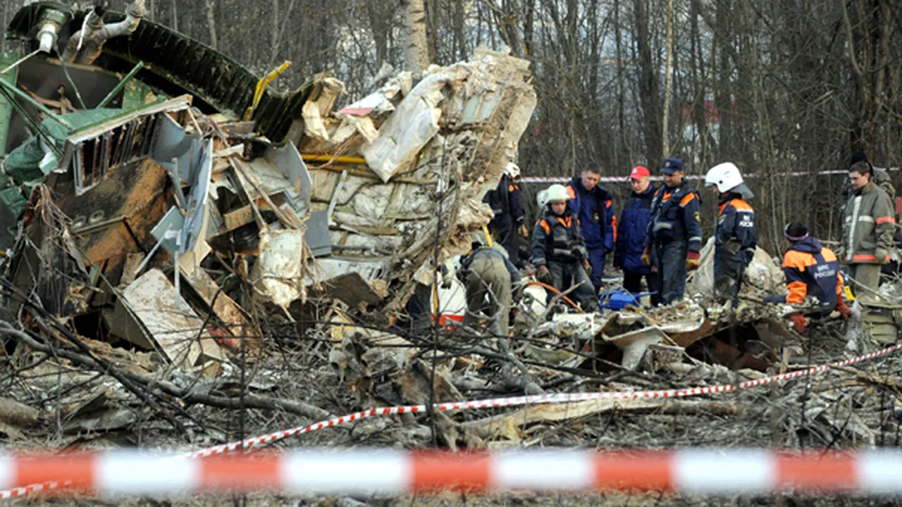 Rusia va începe marţi repatrierea victimelor accidentului de la Smolensk