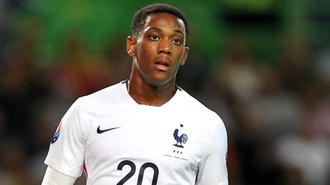 Lovitură grea pentru naţionala Franţei: Anthony Martial s-a accidentat şi ar putea rata EURO 2016