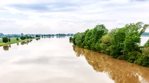 Atenţionare de inundaţii în 12 judeţe din ţară. Cod galben emis de hidrologi