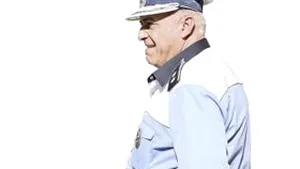 Gândul: Poliţiştii cu burtă au „interzis“ la summit