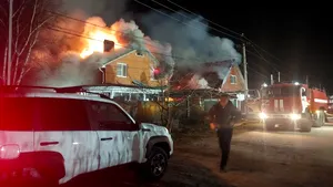 Atac cu drone asupra mai multor regiuni rusești. O rafinărie de petrol a fost incendiată