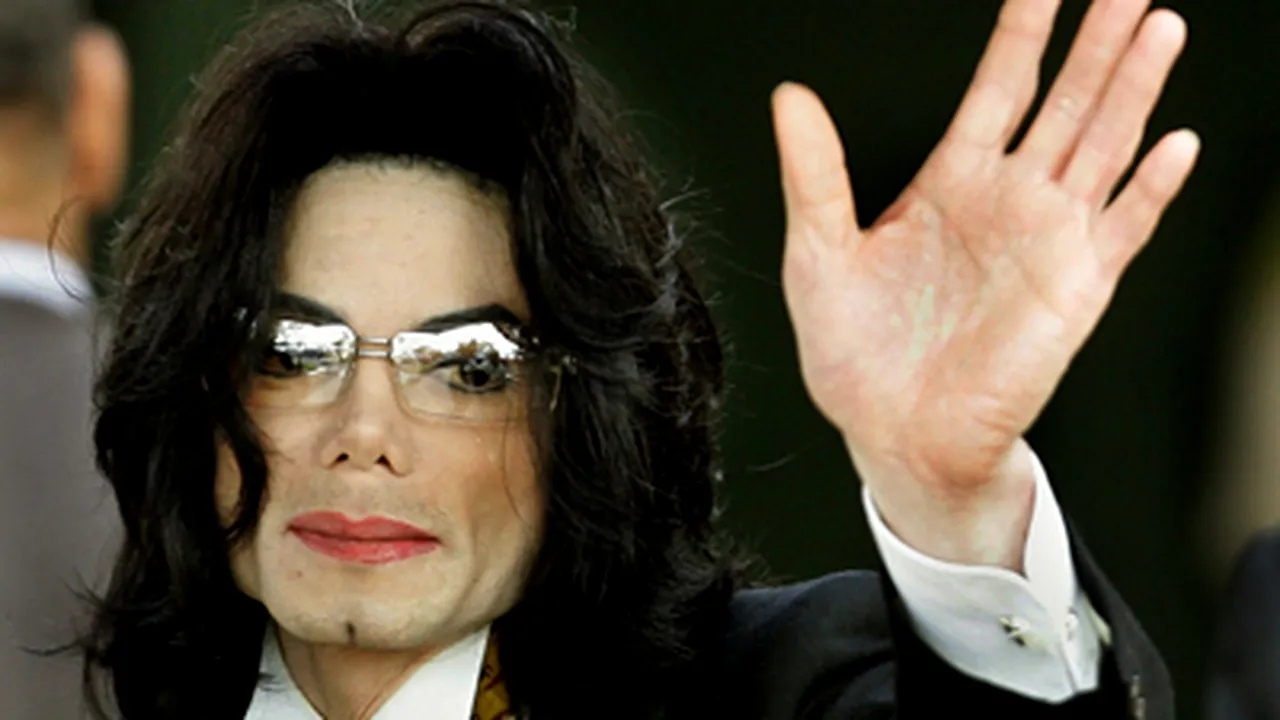 Michael Jackson, omagiat prin dans, la Bucureşti